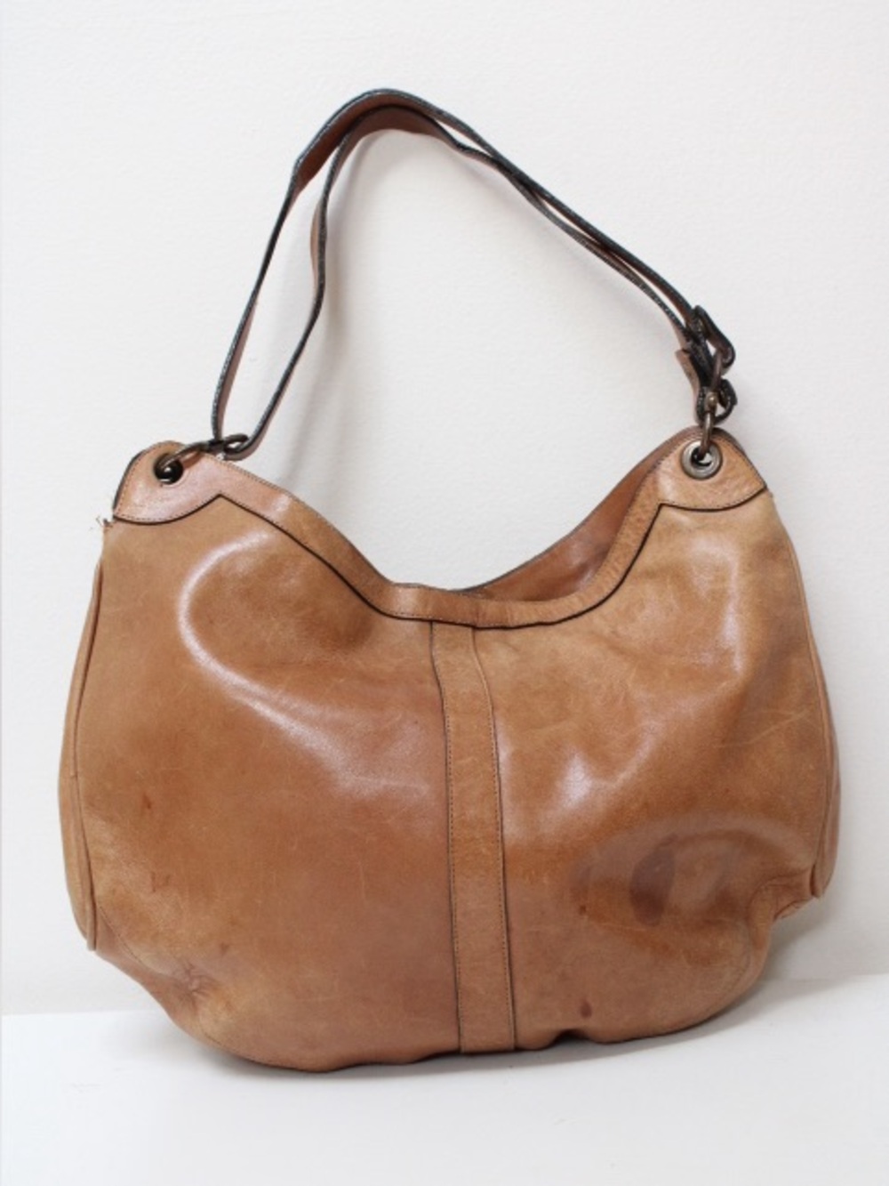 Vintage Etienne Aigner hobo bag - Picture 8 of 15